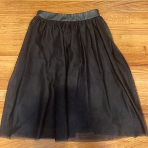 Never worn Kensie tule skirt